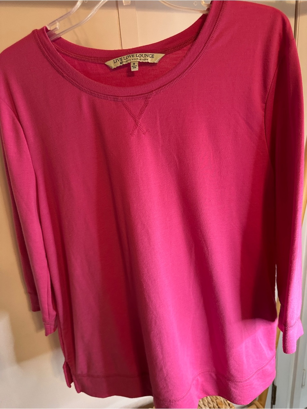 Pink Relaxed Women's Pullover Sweatshirt with V-Inset size small - Picture 6 of 14